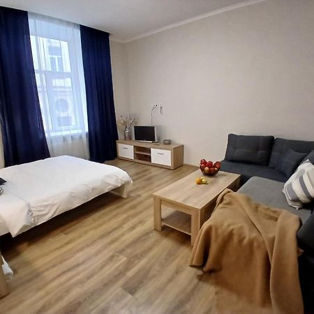 Skelnaia Apartment Lviv Bagian luar foto